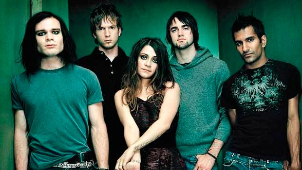 Flyleaf disponibiliza gravação ao vivo de “Cage On The Ground”