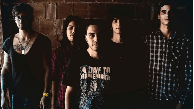 Vocalista da Seventy Times Seven comenta mudanças na banda