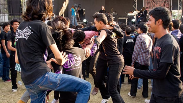 Os efeitos do Heavy Metal em adolescentes