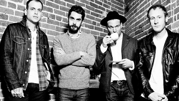 Cold War Kids diz ter fé em outras letras, não só cristãs