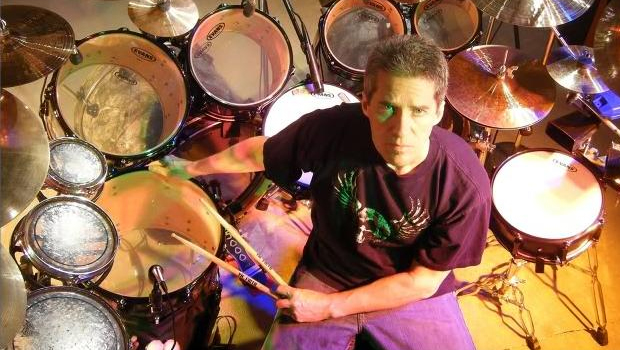 Morre Ted Kirkpatrick, baterista do Tourniquet
