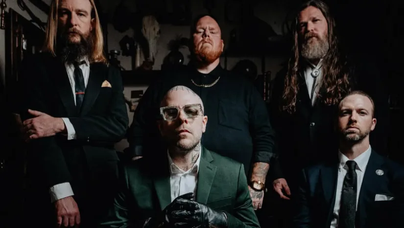 Demon Hunter lança novos singles e clipes