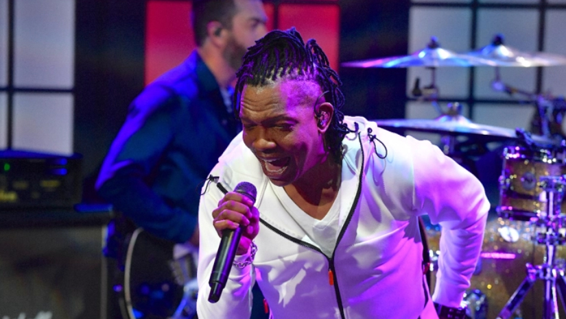Michael Tait é acusado de abuso sexual e uso de drogas